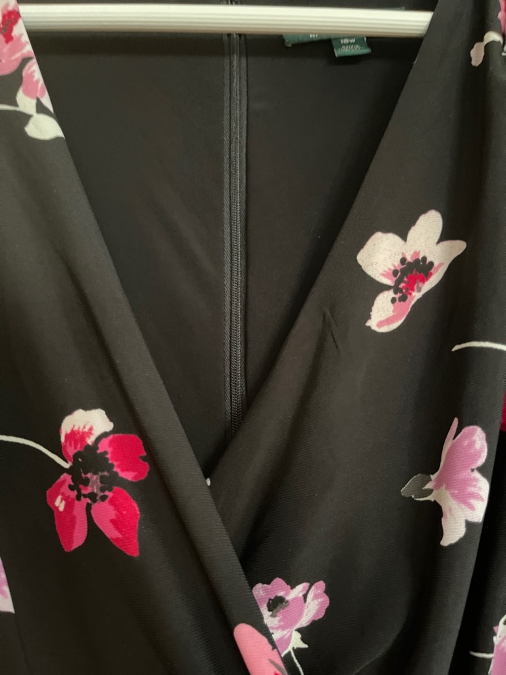 Lauren Ralph Lauren Black Midi Faux-Wrap Dress with Pink Floral Print - Picture 7 of 9